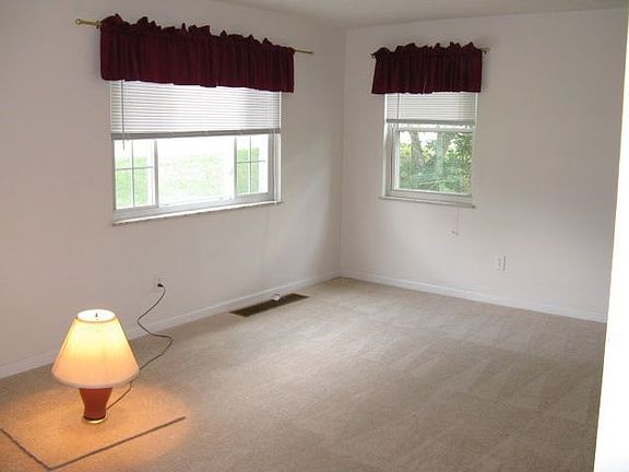 Living Room (new carpet)