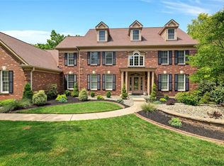 17724 Birch Leaf Ct, Chesterfield, MO 63005