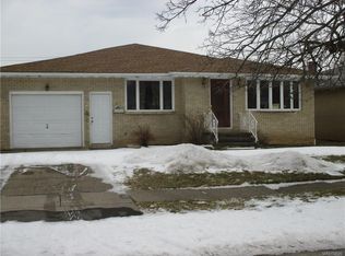 62 Ellsworth Dr, Cheektowaga, NY 14225