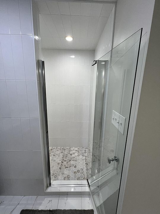 1st image of 2901 S Katherine Cir