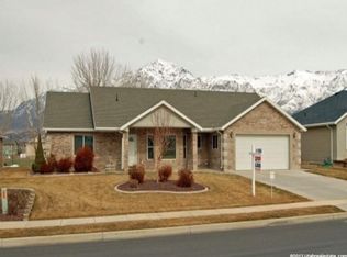 334 W 1875 N, North Ogden, UT 84414