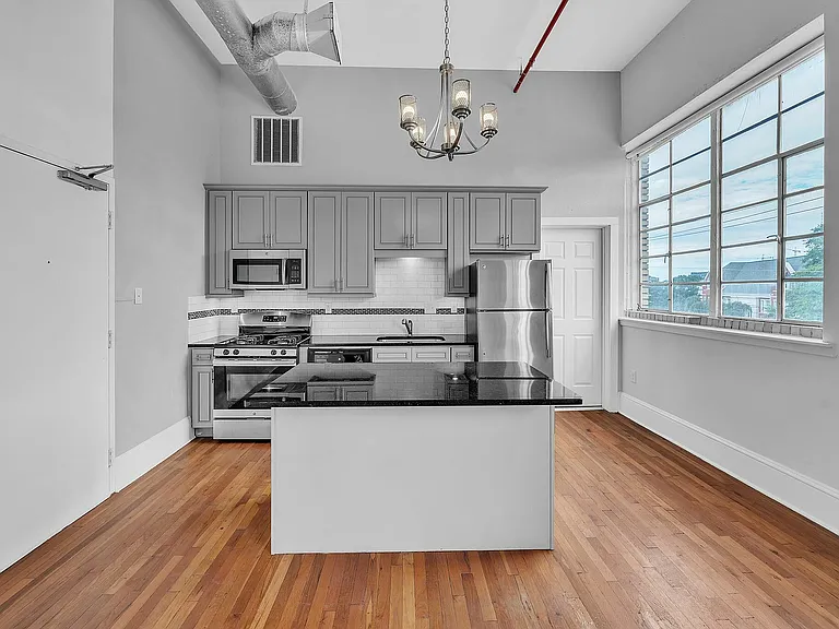 Hotel Roxy Lofts — Photo 9