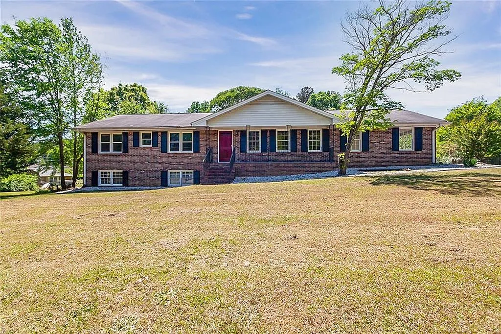 2241 Chaparral Dr photo 1