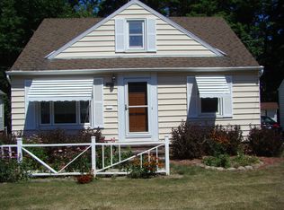 522 North St, Brooklyn Heights, OH 44131