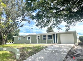 973 Bell St, Melbourne, FL 32935