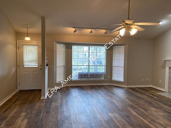 2nd image of 2926 Winners Circle Dr