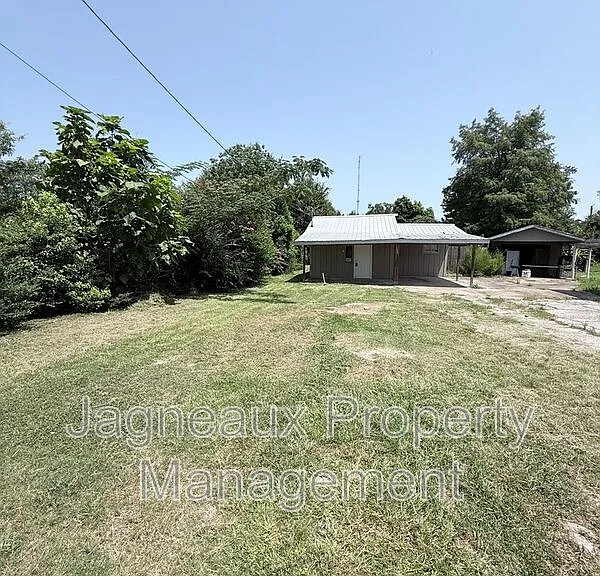 106 Fontenot Rd — Photo 10