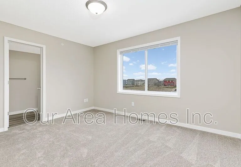 6020 Manchester Ave NE — Photo 20