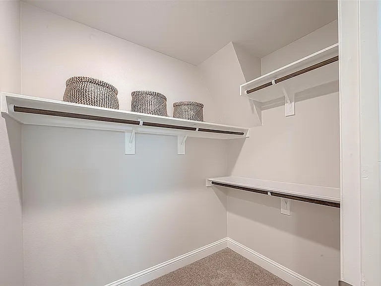 462 Aurora Creek Ln — Photo 22