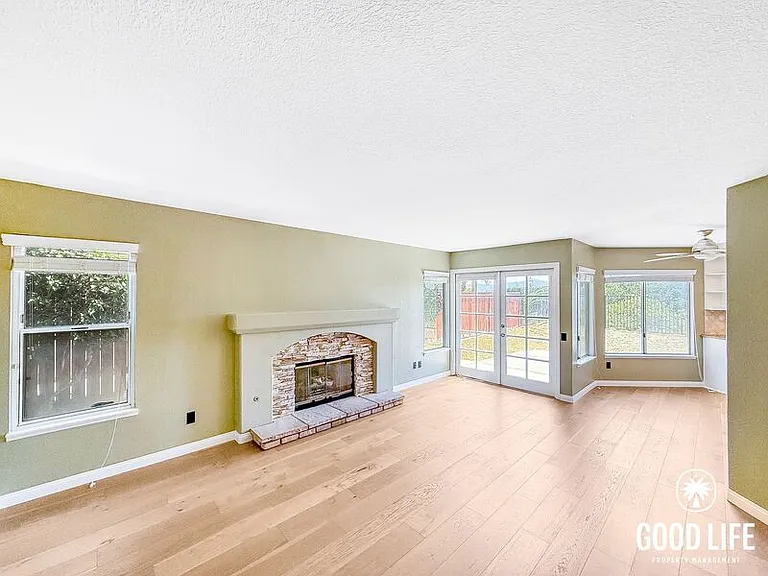 17821 Kachina Ct — Photo 3