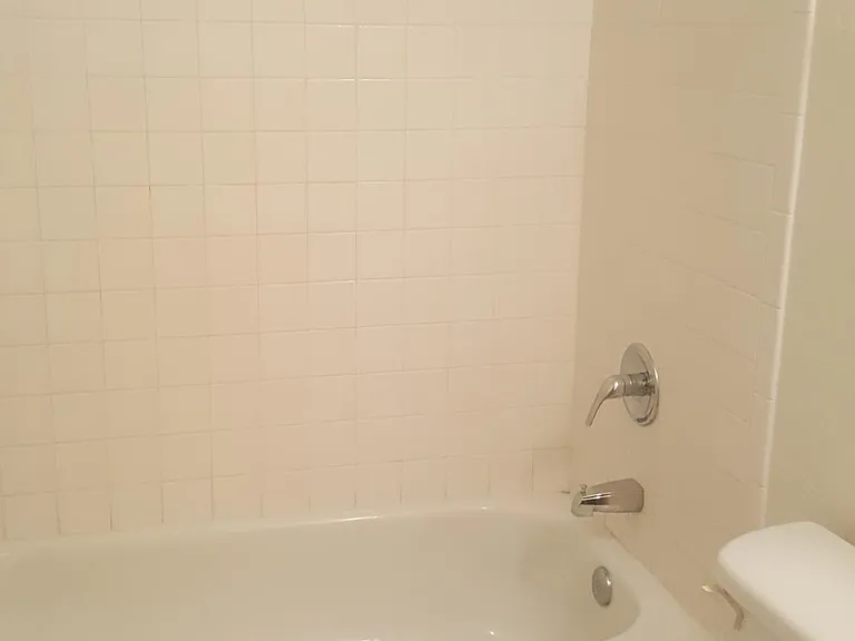 350 N Silverbell Rd #21 — Photo 9