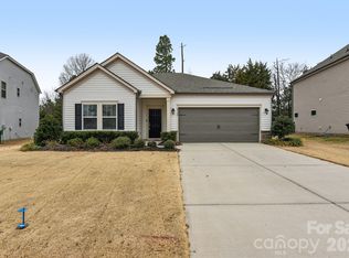 8522 Caruthers Dr, Charlotte, NC 28273