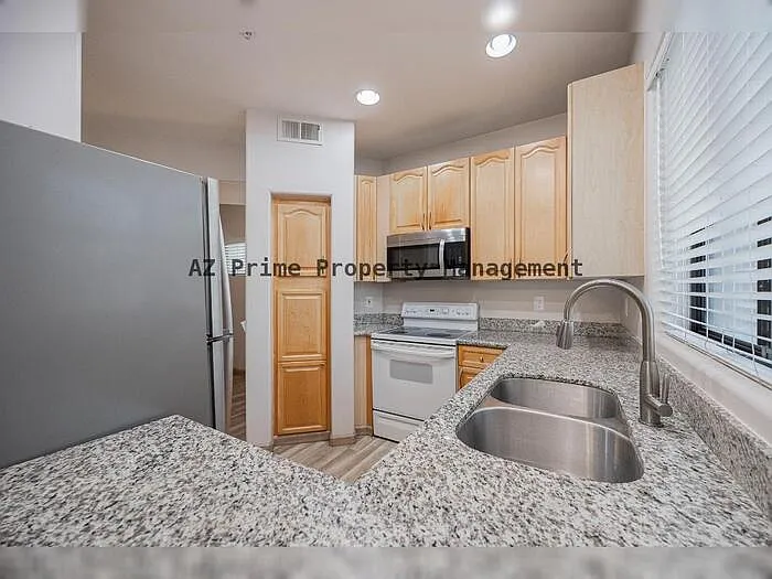 4200 N 82nd St #2012 — Photo 10
