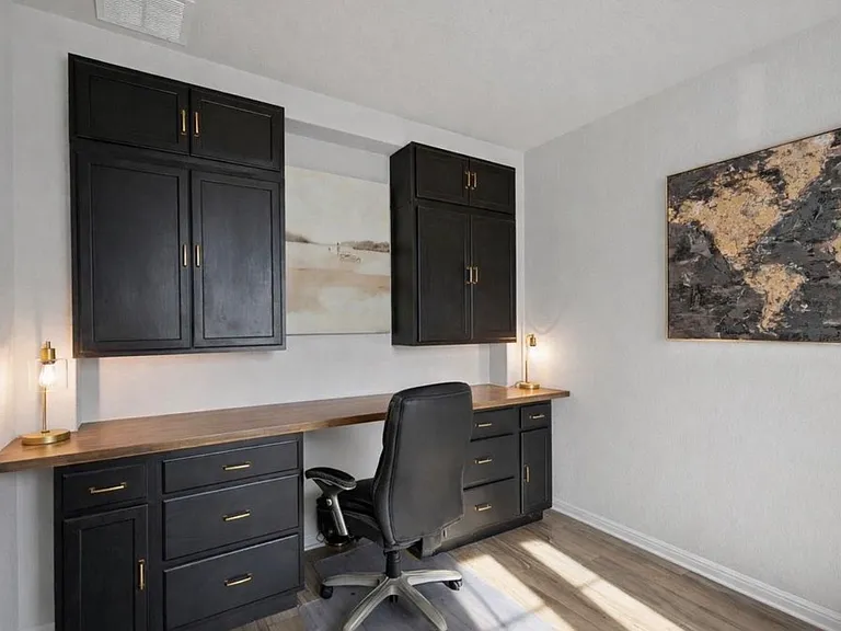 311 Bear Oak St — Photo 1