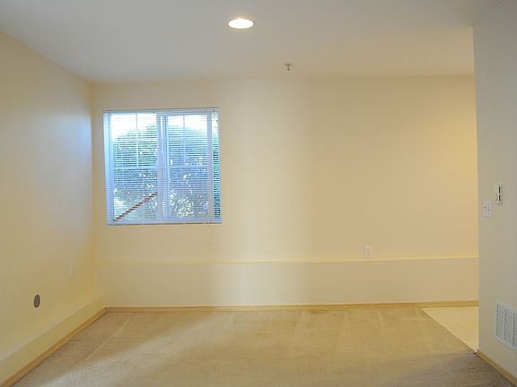2nd image of 4337 9th Ave NE APT A