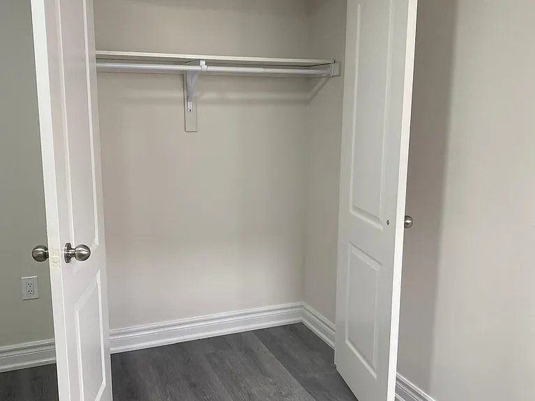 7 McHugh Rd #BASEMENT — Photo 10