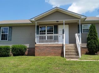 115 Grant Ave, Oak Grove, KY 42262