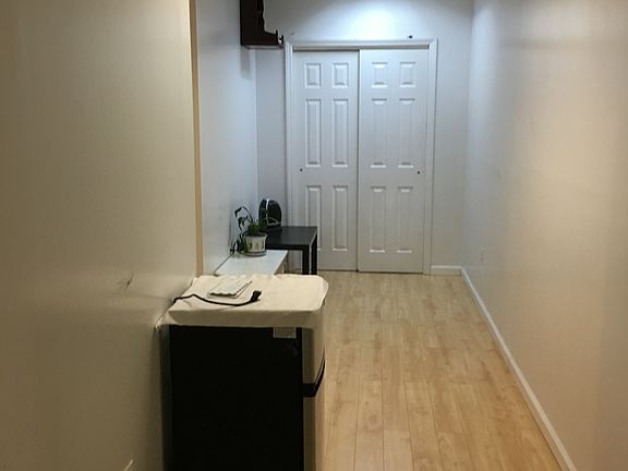 2nd image of 3370 Prince St Ste Ca6