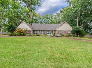132 Creekwood Cir, Florence, AL 35630