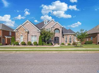 109 Springhaven Dr NW, Madison, AL 35757