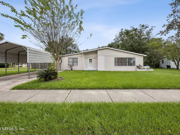 8124 SIERRA MADRE Drive W, Jacksonville, FL 32217