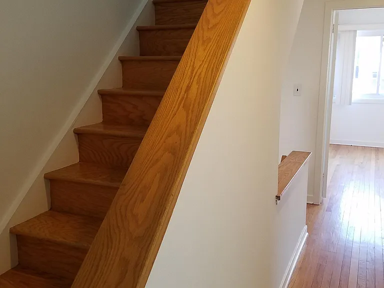 221 Head House Ct — Photo 12