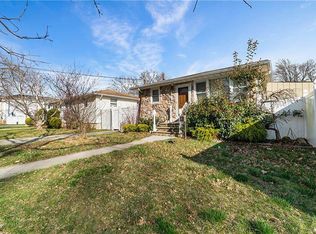 478 Falcon Ave, Staten Island, NY 10306