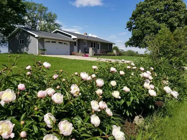 2942 County Highway A, Stoughton, WI 53589