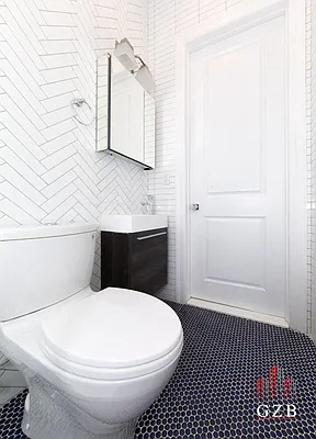 Rented by Avenues Real Estate | media 28