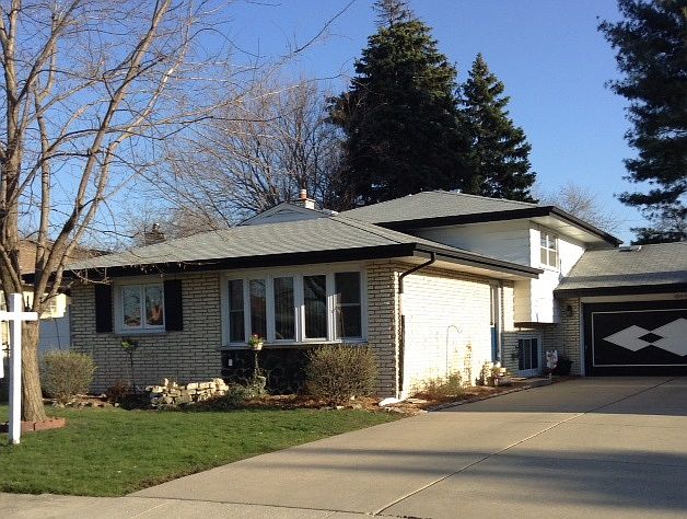 1st image of 6205 W 90th Pl