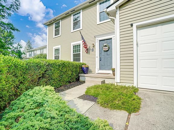4th image of 4631 Brownstone Dr