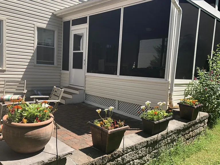 35 Eton Overlook — Photo 3