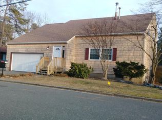 1133 Seaman Ave, Beachwood, NJ