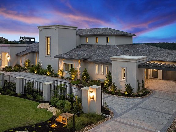 3rd image of 4901 Mirador Dr