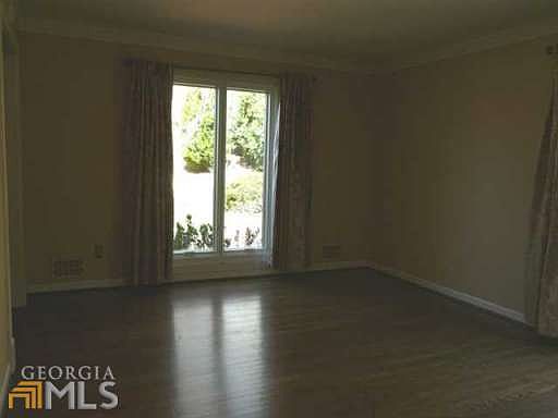 3rd image of 1601 Durrett Way