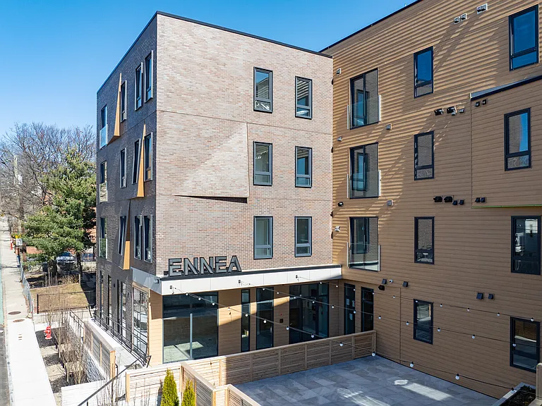 Ennea — Photo 25