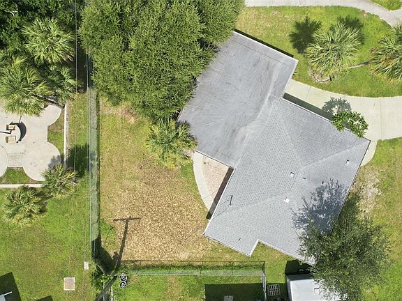 2nd image of 8381 FAY AVENUE