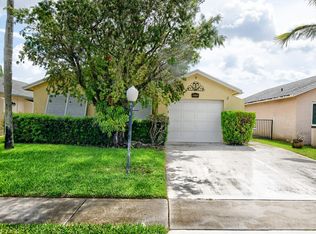9135 Pine Springs Dr, Boca Raton, FL 33428