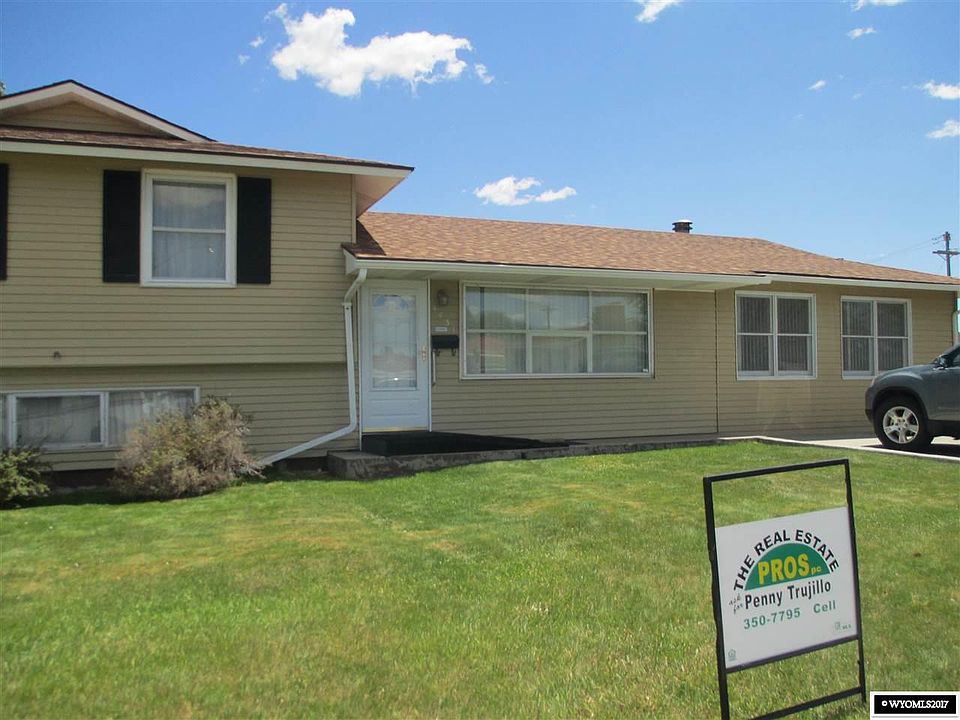 1st image of 1431 Palisades Way