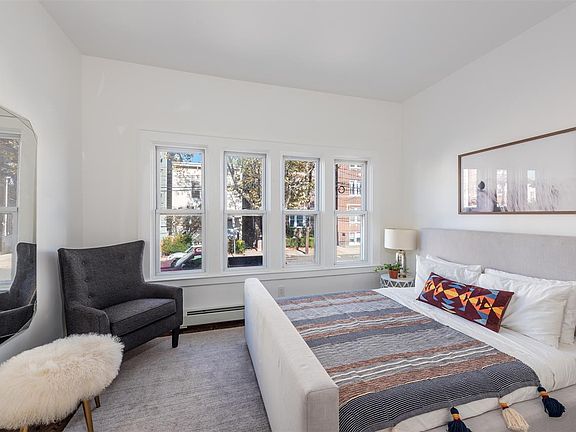 5th image of 67 Beacon Ave #1