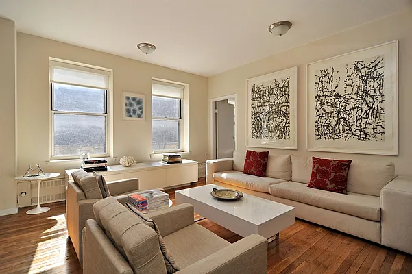 Rented by Corcoran | media 6