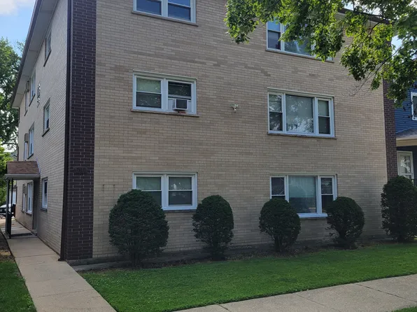 516 Circle Ave APT 8, Forest Park, IL 60130