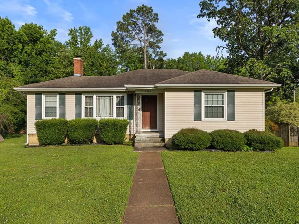 1384 James St, Florence, AL 35630