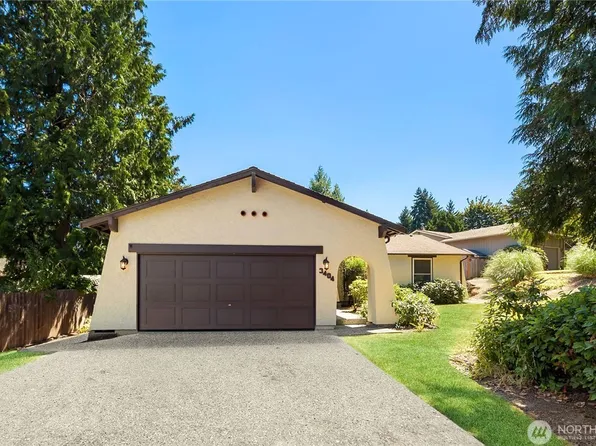 3404 179th Ave NE, Redmond, WA 98052