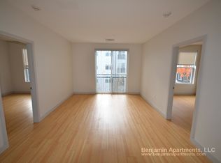 211 W 2nd St #2R, Boston, MA 02127