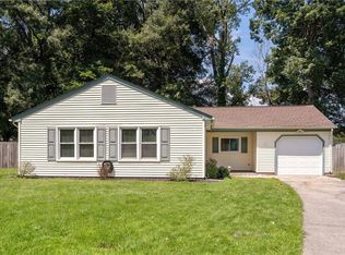 7 Sunny Meade Cv, Hampton, VA 23666