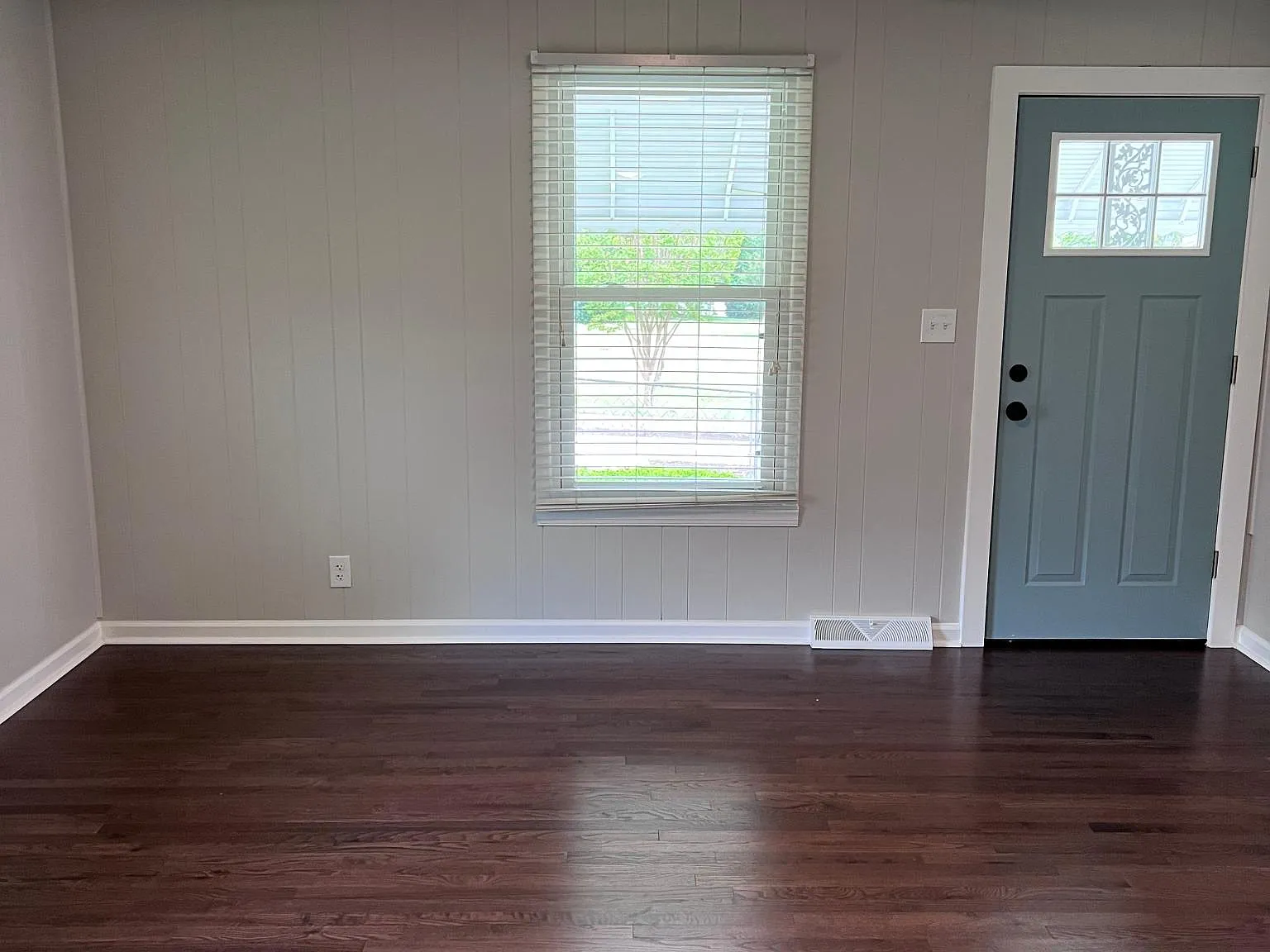 1 bed, 784 sqft, $1,450 — Photo 4