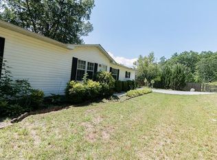 96 Fallswood Ct, Hendersonville, NC 28739