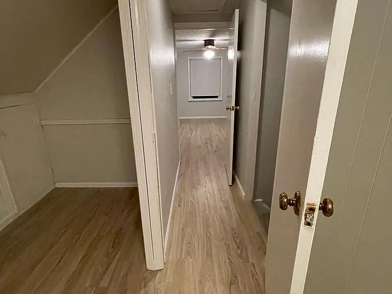 27050 Drakefield Ave — Photo 15