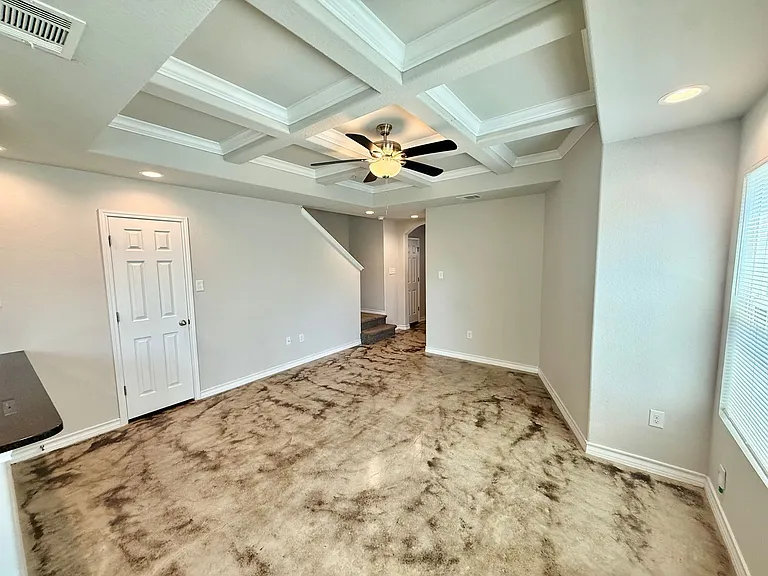 8331 Breezy Cv #4 — Photo 7